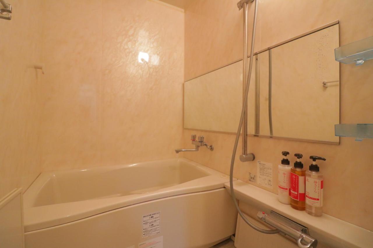 Hg Cozy Hotel No 38 通天閣前 Osaka Eksteriør billede