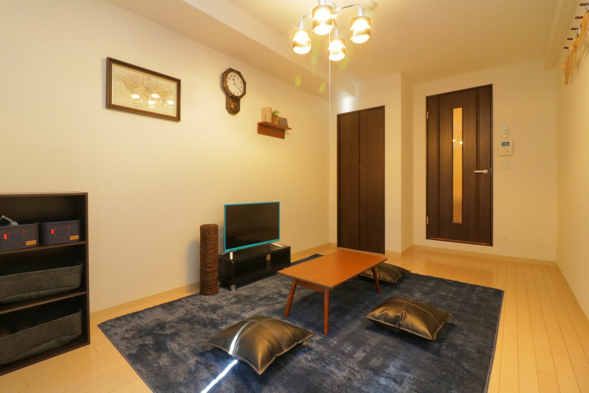 Hg Cozy Hotel No 38 通天閣前 Osaka Eksteriør billede